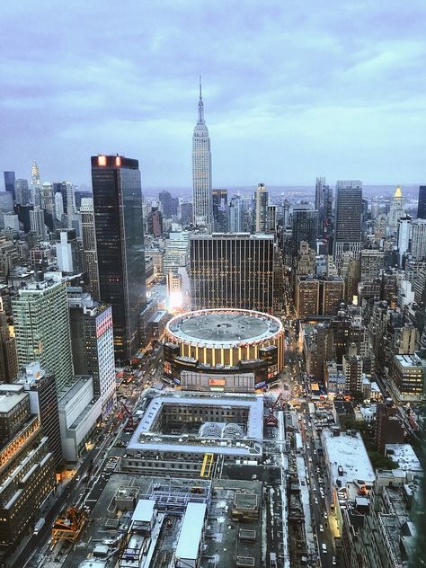 Madison Square Garden Aesthetic, Electronic Music Festival, Dream Venue, States In America, Square Garden, 2025 Vision, Madison Square Garden, Madison Square, Summer 24