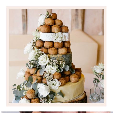 Pie Wedding Cake, Cheese Wedding, Alternative Wedding Cakes, Geode Cake Wedding, Cheese Wedding Cake, Wedding Cakes Elegant, Wedding Cake Alternatives, Floral Wedding Cake, Floral Wedding Cakes