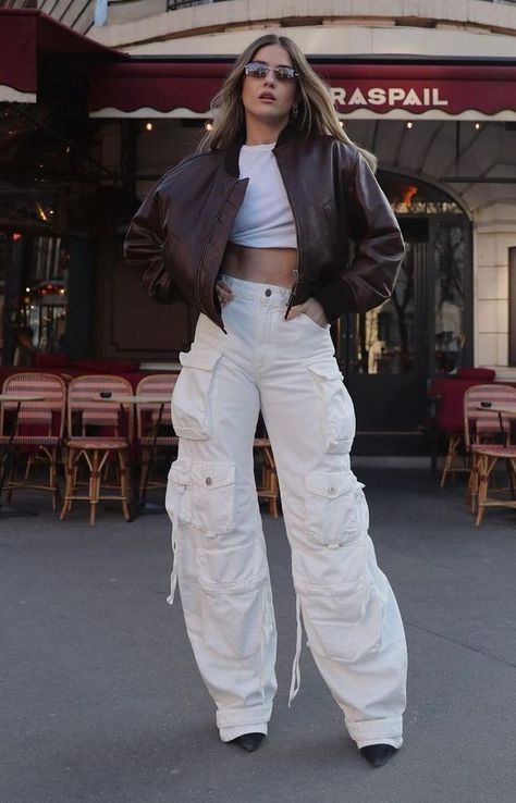 Cargo Outfits, Elegantes Outfit Damen, Rok Outfit, Cargo Outfit, Balloon Pants, Boost Confidence, Cargo Pants Outfit, Stylish Work Attire, Looks Street Style