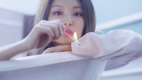 Jennie Playing With Fire Blackpink Playing With Fire, Playing With Fire, Whatsapp Videos, Cool Tech Gadgets Electronics, V Video, Blackpink Wallpaper, Maddie Ziegler, Jennie Kim Blackpink, Kiss Makeup