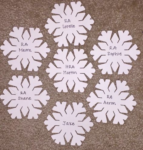 #reslife #doordecs #ra #snowflake Winter Door Tags Ra, Winter Door Decs Ra, Doordecs Ra, Winter Door Decs, Res Life Door Decs, Ra Decorations, Ra Door Tags, Snowflake Door, Door Decorations College