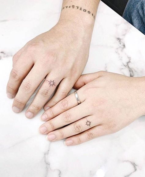 Finger Tattoos For Couples, Ring Tattoo Designs, Wedding Band Tattoo, Small Matching Tattoos, Small Couple Tattoos, Wedding Ring Tattoo, Tattoo Wedding Rings, Finger Tattoo For Women, Ring Finger Tattoos