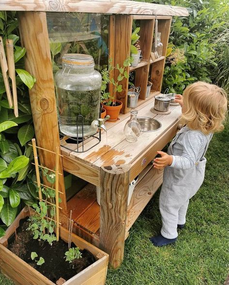 Mud Kitchen, Backyard Playground, Backyard Play, Backyard For Kids, Small Backyard Design, Dream House Decor, Porch Ideas, Backyard Design, Outdoor Kids