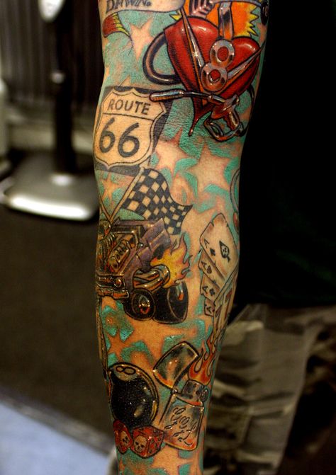 L'estil "motard" també està molt lligat a les tendències del tatuatge Gearhead Tattoo, Rockabilly Tattoos, Hot Rod Tattoo, Truck Tattoo, Rockabilly Tattoo, Half Sleeve Tattoos, Idea Tattoo, Tattoo Themes, Party Tattoos