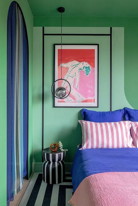 Striped Ceiling, Pretty Headboard, London Townhouse, Green Couch, Bedroom Images, London House, Main Bedroom, Blue Walls, Office Interior Design