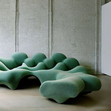 Biomimicry Furniture Design, Blob Furniture, Blob Sofa, Organic Furniture Design, Nature Furniture, Organic Couch, Crafting Corner, Sculptural Furniture, Organic Furniture