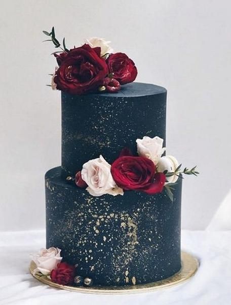 Wedding Cake Navy, Burgundy Wedding Cake, Decorative Cakes, Black Cake, Black Wedding Cakes, Winter Wedding Cake, Dream Dream, Wedding Cakes Blue, 50th Party