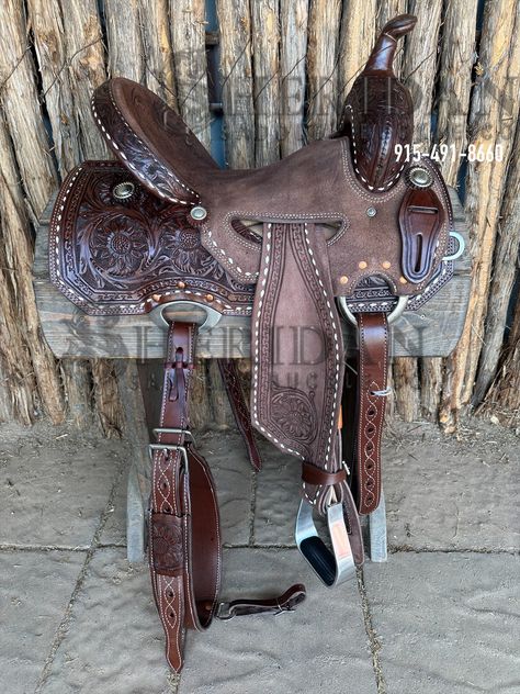 Barrel Racing Tack Rodeo, Leather Horse Tack, Barrel Racing Saddle, Barrel Racing Saddles, Western Horse Saddles, Horse Products, Dream Horse Barns, Barrel Racing Tack, Barrel Saddle