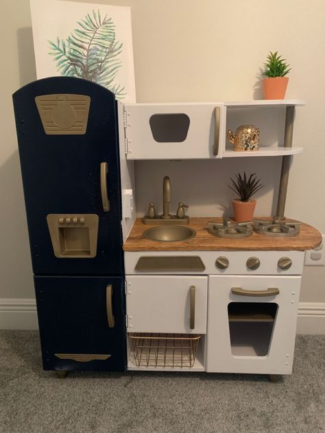 Retro Play Kitchen Makeover, Kids Play Kitchen Makeover, Kids Play Kitchen Diy, Toy Kitchen Makeover, Kidkraft Kitchen Makeover, Playset Makeover, Kidkraft Kitchen, Play Kitchen Makeover, Toy Makeover