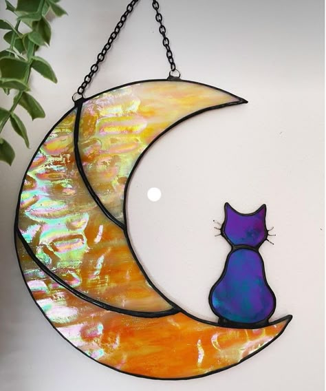 Stained Glass Moon Patterns, Moon Stained Glass Patterns, Beginner Stained Glass Patterns Free, Wind Charms, Stained Glass Cat, Stained Glass Kits, Cat Stain, Stained Glass Patterns Free, Glass Suncatchers