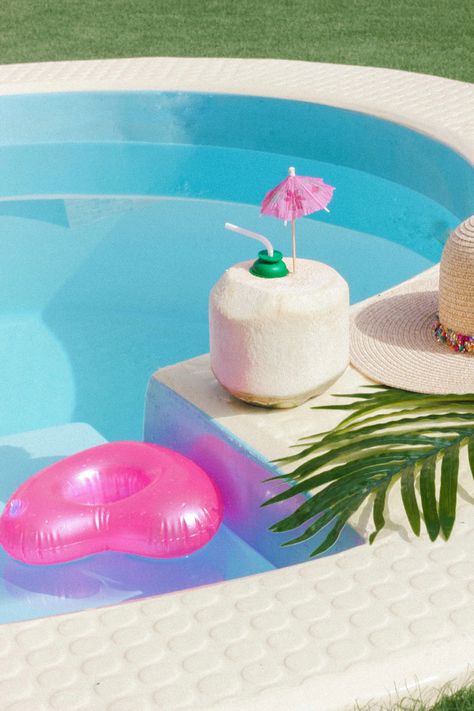 Retro Pool Party, Retro Pool, Swimwear Aesthetic, Pool Party, Summer Time, Summer Vibes, Coconut, Pool, Lifestyle