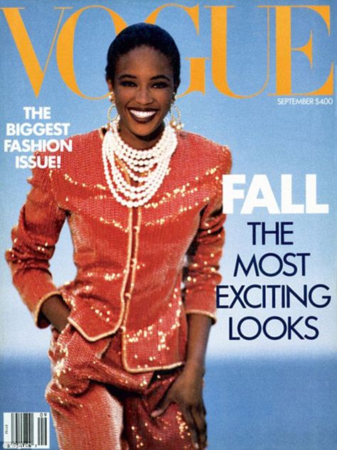 Breaking boundaries: Anna Wintour recalls how when she put Naomi Campbell on the cover of the September issue in 1989, execs were surprised by the choice. Lineisy Montero, Grace Coddington, Vogue Magazine Covers, Magazine Vogue, Vogue Archive, Mario Sorrenti, Patrick Demarchelier, Elle Macpherson, Fashion Magazine Cover