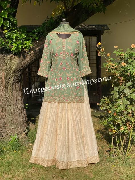 Punjabi Suit With Lehnga, Jaggo Outfits Punjabi, Jago Outfit Punjabi, Modest Lehenga, Simple Lehangas, Jago Outfit, Jaggo Outfit Punjabi, Long Skirt Top Designs, Designer Suits For Wedding