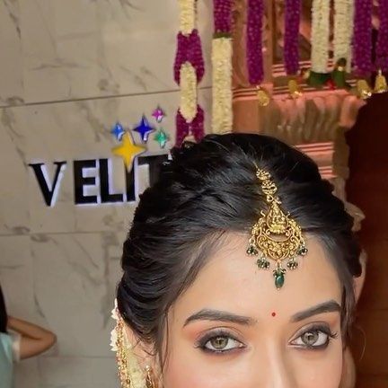 Athmika Sumithran on Instagram: "I’ve been waiting for this moment all my life. To do my own makeup, kohl- rimmed eyes, natural base , striking red lips , entry with brothers and sister-in- law , wearing red saree and traditional gold jewellery. It’d been my dream wedding look and everything panned out the way exactly I wanted it to be. Makeup - @athmi_makeupstories" Athmika Sumithran Wedding, Athmika Sumithran, Marriage Hairstyle, Traditional Gold Jewellery, South Indian Wedding Hairstyles, My Dream Wedding, Engagement Hairstyles, Indian Wedding Hairstyles, Beautiful Braided Hair