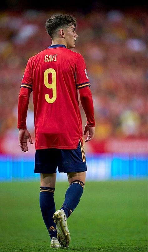 Spain Soccer, Spanish Flag, Fcb Barcelona, Football Players Photos, Cute Football Players, Barcelona Players, Best Online Clothing Stores, Football Players Images, Barcelona Team