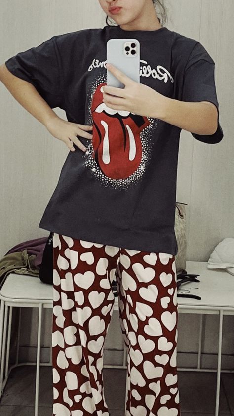 rolling stones oversized shirt with heart pj pants Pj Pants, Oversized Shirt, Rolling Stones, Pants