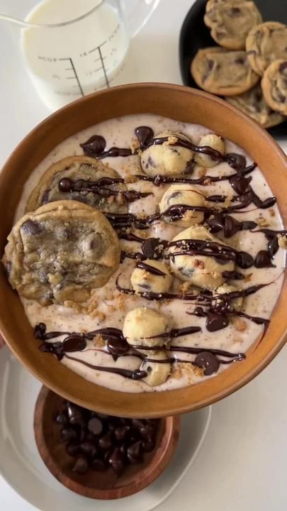 Cookie Dough Smoothie Bowl, Cookie Dough Smoothie, Drinks To Make, Lemon Dessert Recipes, Healthy Cookie Recipes, Smoothie Bowl Recipe, Easy Baking Recipes Desserts, Healthy Sweets Recipes, Fun Baking Recipes