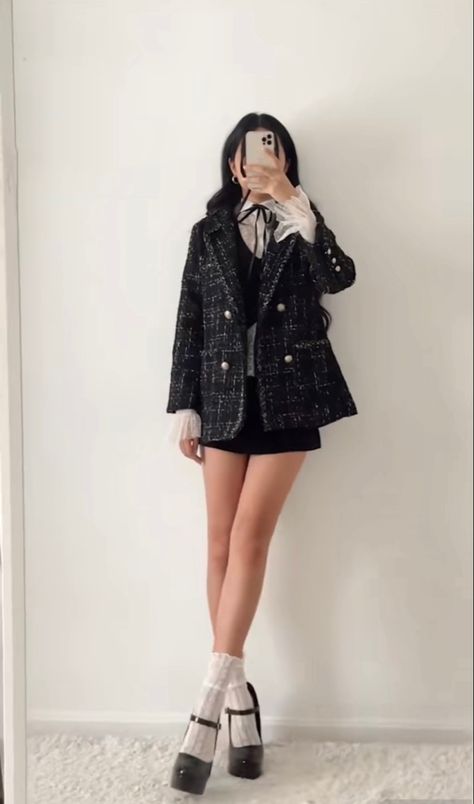 Korean Glam Outfit, Cute Korean Outfits Winter, Kpop Fashion Outfits Girls Korean Style, Cute Korean Outfits Aesthetic, Glam Outfit Aesthetic, Preppy Korean Outfits, Aesthetic Formal Outfits, Kpop Winter Outfits, Formal Aesthetic Outfit