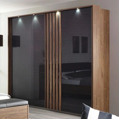 Wood Wardrobe Design, Wardrobe Design Bedroom Sliding, Luxury Wardrobe Design, Wardrobe Internal Design, Wardrobe Laminate Design, Wardrobe Design Modern, Bedroom Wardrobe Design, Walk In Closet Design, Wardrobe Door Designs