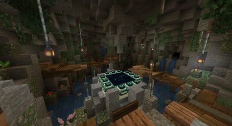 Minecraft Stronghold Room Design, Stronghold Minecraft Ideas, End Portal Room Minecraft, Minecraft Stronghold Design, Minecraft Hub Spawn, Minecraft End Portal Room Design, Minecraft Stronghold Ideas, Minecraft Spawner Room Design, Minecraft Portal Room Ideas