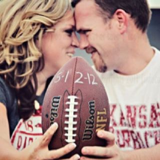 Football fever save-the-date.  Would love to do this for our Anniversary.  We met because of football, he proposed during football, we had wedding pics taken on the football field and we need pics with our kids on the field.  We could put an established date on it. Funny Couple Pics, Funny Couple Poses, Sports Themed Wedding, Football Wedding, Funny Couple Pictures, Funny Wedding Photos, Funny Couple, Save The Date Photos, Cute Wedding Ideas