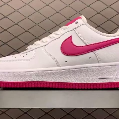 White and pink color.Nike Air Force 1'07 LV8 AH0287-107 for girls. Hot Pink Air Force 1, Pink And White Air Force 1, Air Force 1 Pink, Air Force Outfit, Tenis Air Force, White Air Force 1, Nike Air Force 1 07, Pink Nikes, Nike Shoes Women