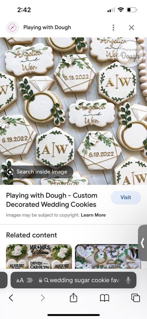 Wedding Cookies Green And Gold, Green Wedding Cookies Decorated, Sage Bridal Shower Cookies, Green And Gold Wedding Cookies, Sage Green Cookies Wedding, Eucalyptus Bridal Shower Cookies, Bridal Shower Ideas Emerald Green, Emerald Green Wedding Cookies, Green Bridal Shower Cookies