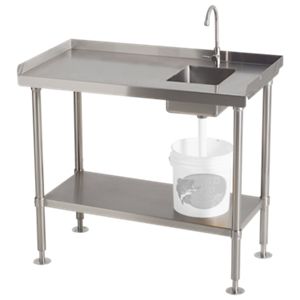 RM Industries Stainless Steel Fillet Table Outdoor Fish Cleaning Station, Cleaning Station Ideas, Fish Cleaning Station Ideas, Fish Cleaning Station, Fish Cleaning Table, Cleaning Station, Coffee Trailer, Pallet Kitchen, Dirty Kitchen