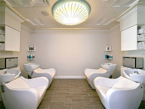 SALON TOUR: Cloud 10 Blow Dry Bar & Salon in Boca Raton, Florida - News - Modern Salon Dry Bar Design, Dry Bar Salon, Hair Salon Interior, Blow Dry Bar, Shampoo Chair, Boca Raton Florida, Dry Bar, Makeup Salon, Delray Beach