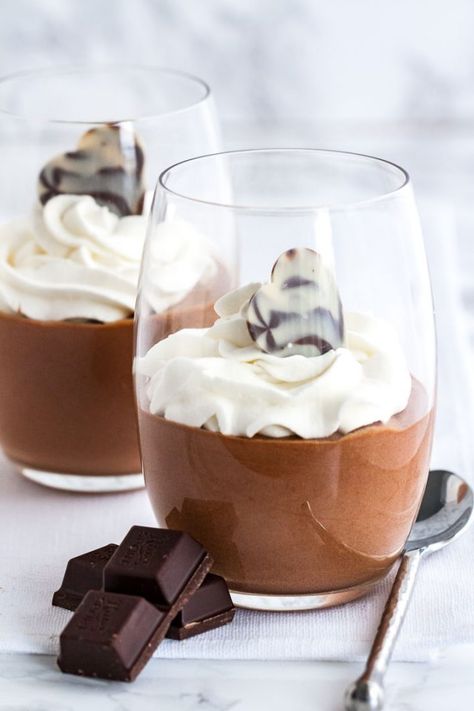 Easy Chocolate Mousse Recipe, Mouse Recipes, Choc Mousse, Easy Chocolate Mousse, Make From Scratch, Chilled Desserts, Homemade Pudding, Eggless Desserts, Chocolate Mousse Recipe