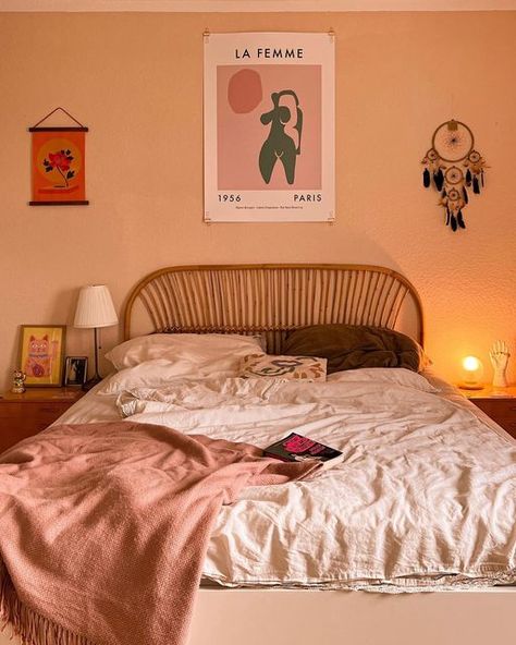 Peachy Room Aesthetic, Peachy Bedroom Aesthetic, Peachy Bedroom, Peach Bedroom, Boho Bedroom Decor, Bedroom Boho, Bedroom Aesthetic, House Room, Bedroom Inspo