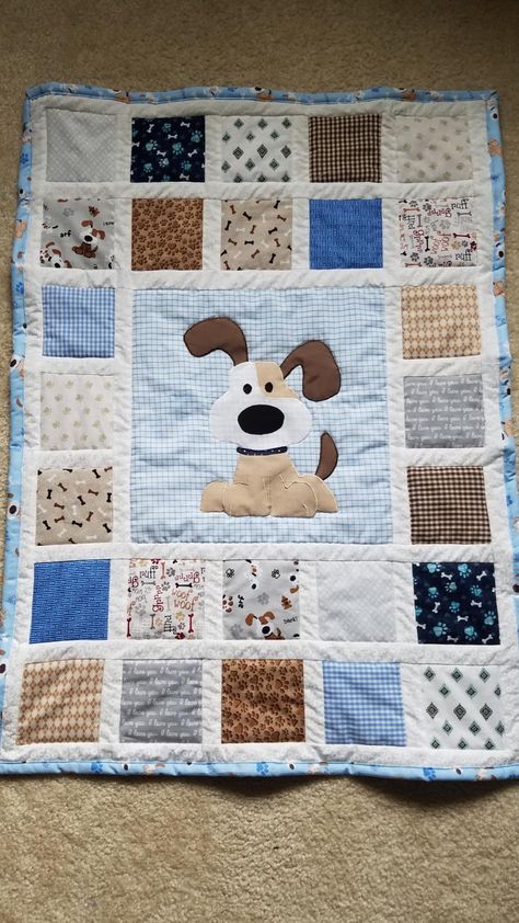 Puppy Quilt Patterns Free, Teddy Bear Quilt Pattern, Puppy Quilt, Baby Quilts To Make, Baby Quilt Patterns Easy, Missouri Star Quilt Tutorials, Christmas Ornaments Sewing, Boys Quilt Patterns, Christmas Ornaments For Kids