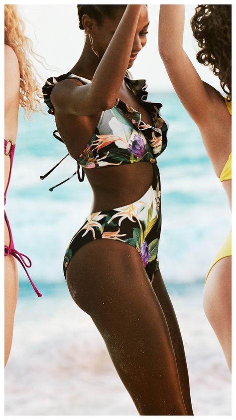 H&M presents Under the Sun: a one-stop shop for all your summer days. Find dresses, blouses, jumpsuits, tunics and swimsuits, now in store & at hm.com! #HM I SPRING/SUMMER Honeymoon Fashion, Honeymoon Style, Beach Swimsuit, Beachwear For Women, High Fashion Street Style, One Piece Swimwear, Black Is Beautiful, Spring Summer Fashion, Fit Life