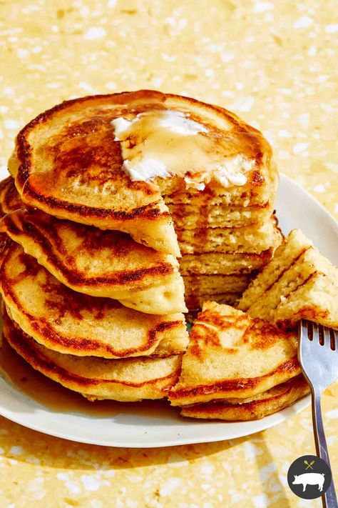 Light, fluffy, and super simple, you'll never make pancakes any other way again after trying this recipe for the BEST buttermilk pancakes. #pancakes #buttermilkpancakes #classicpancakerecipe #breakfast Best Buttermilk Pancakes, Classic Pancake Recipe, Buttermilk Pancakes Recipe, Pancakes Pancakes, Buttermilk Pancakes Fluffy, Spoon Fork Bacon, Make Pancakes, Pancake Recipe Buttermilk, Breakfast Waffles