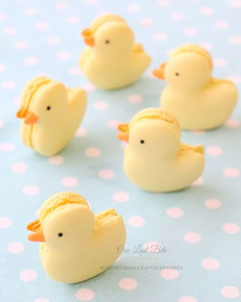 Rubber Duck Cake, Rubber Duck Birthday, Five Little Ducks, Duck Cake, Baby Shower Duck, Duck Birthday, Birthday Inspo, Cute Baking, Rubber Ducks