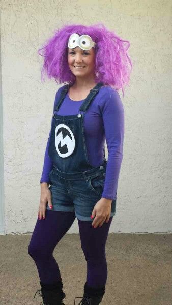 Evil purple minion halloween costume Purple Minions Costume, Evil Minion Costume Diy, Howlaween Costumes, Purple Minion Costume Diy, Minion Costumes Women's, Purple Minion Halloween Costume, Evil Minion Costume, Purple Minion Costume, Minion Dress Up