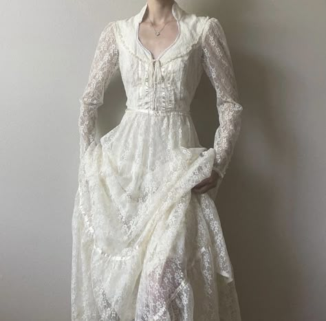 Vintage Outfits 1800s, Lace Dress Corset, Prairie Wedding Dress, 1990 Style, Prairie Wedding, Ivory Lace Dress, Dress Corset, Fairytale Dress, Gunne Sax