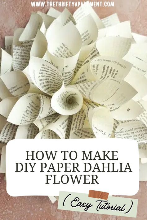 Homestead Crafts, Paper Wreath Diy, Repurposed Home Decor, Paper Dahlia, Easy Paper Flowers, Make Flowers, Art And Craft Projects, Beautiful Home Designs, Creative Arts And Crafts