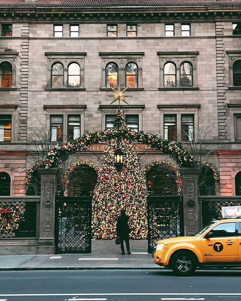 New York Noel, New York Christmas Aesthetic, New York City Christmas, Christmas In New York, New York City Aesthetic, New York Winter, Nyc Christmas, Christmas In The City, Empire State Of Mind