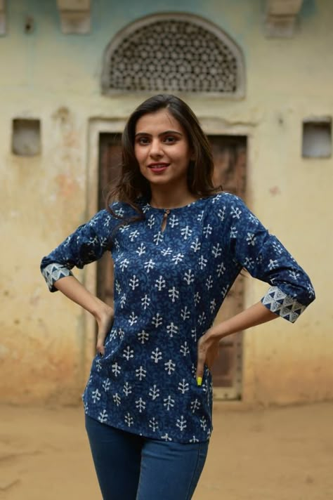 *Presented by* *Ankita hand block print bagru jaipur 9636485878* New collection of cotton hand printed#TOP available... Size = 38-46 Length = 26 Arm length=17 Book now Ready to dispatch Short Kurtis For Jeans Cotton, Cotton Tops For Jeans, Short Kurtis For Jeans, Tops Designs For Jeans, Block Print Top, Trendy Cotton Tops, Short Kurti Designs, Cotton Short Tops, Cotton Tops Designs