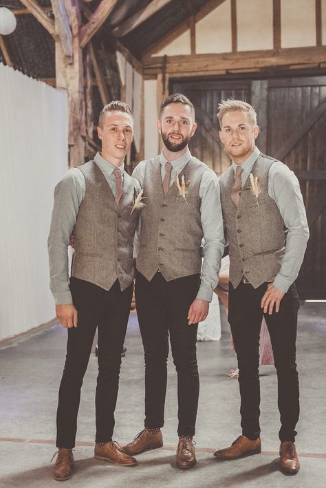 Groom and groomsmen wear tweed waistcoats and black jeans for an informal rustic wedding | Photography by http://www.michellelindsell.com/ Tweed Clothing, Unique Rustic Wedding, Wedding Vest, Fall Barn Wedding, Wedding Waistcoats, Rustic Wedding Photography, Mens Waistcoat, Tweed Waistcoat, Tweed Vest