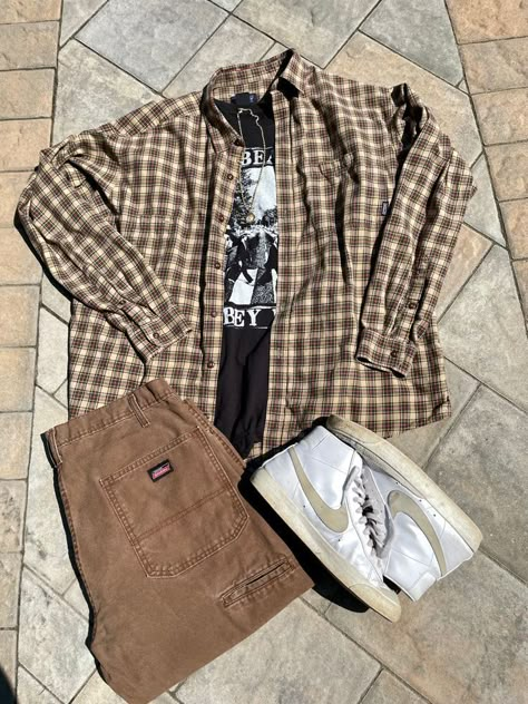 Flannel Aesthetic, Streetwear Style Men, Patagonia Flannel, Nike Blazers, Pants Nike, Vintage Dickies, Vintage Patagonia, Street Style Outfits Men, Mens Casual Dress Outfits