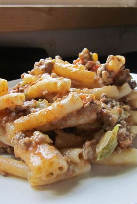 Ground Beef Mac And Cheese, Beef Mac And Cheese, Beef Pasta Recipes, Ground Beef Recipe, Homemade Cajun Seasoning, Dinner Pasta, Cajun Pasta, Easy Ground Beef, Cajun Creole Recipes