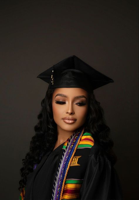 Cap & gown graduation photoshoot Creative Shot For Graduation Studio, Graduation Poses Cap And Gown, Creative Shot For Graduation, Graduation Shoot Ideas, Cap And Gown Senior Pictures, Gown Photoshoot, Cap And Gown Pictures, Nursing Graduation Pictures, Senior Photoshoot Poses