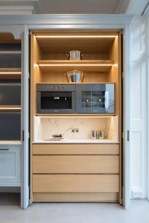 KITCHEN TRENDS: POCKET DOORS - Searle and Taylor European Kitchen Design, Boulder House, Multifunctional Room, Large Open Plan Kitchens, Kitchen Confidential, Pantry Wall, European Kitchens, Beautiful Kitchen Designs, Pocket Door