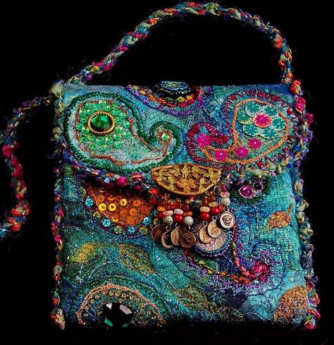 paisley bag. fiber art. beautiful. Freeform Crochet, Boho Bags, Beaded Purses, Beaded Bags, Crazy Quilts, Fabric Art, Beautiful Bags, Handmade Bags, Bago