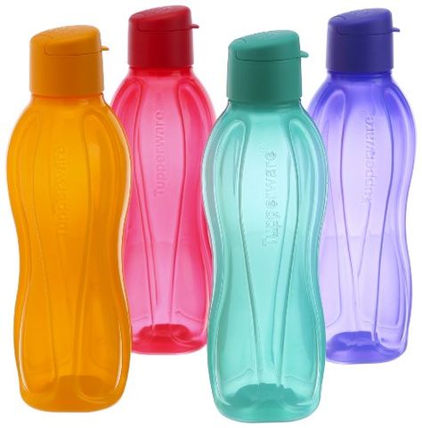 Tupperware Water Bottle, Water Bottle Flip, Yeti Rambler Bottle, Vacuum Flask, Sport Water Bottle, Coffee Bottle, Tupperware, Plastic Bottles, Cool Kitchens