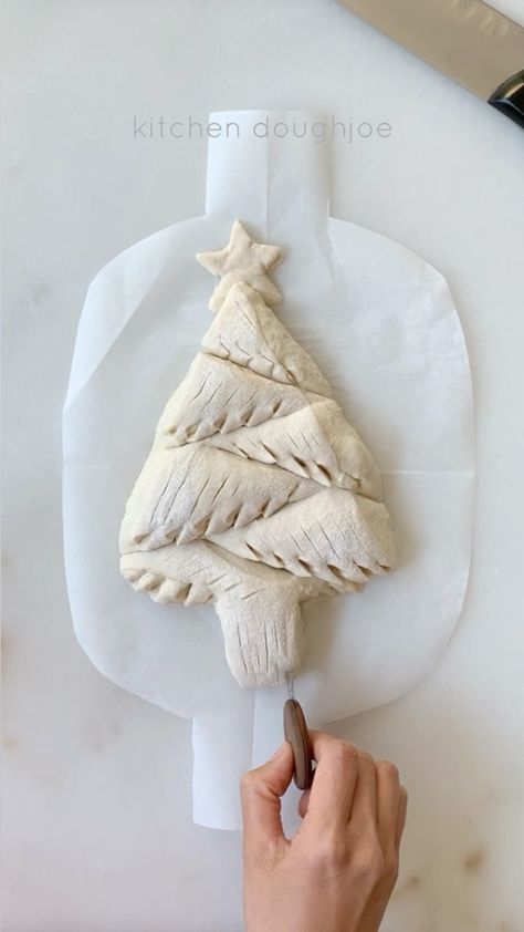 Michael Silverman Jazz Piano Quartet • O, Christmas Tree Christmas Tree Sourdough Bread, Christmas Bread Art, Christmas Tree Sourdough Scoring, Sourdough Christmas Tree, Christmas Sourdough Scoring, Christmas Sourdough Bread, Artisan Bread Design, Sourdough Art, Sourdough Christmas