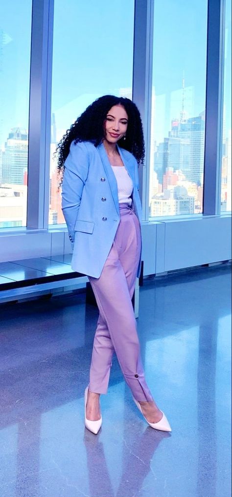 Lavender Slacks Outfit, Work Trendy Outfit, Lilac Suit Women Outfit, Lilac Dress Pants Outfit, All Lavender Outfit, Business Casual Outfits Pastel, Pastel Blue Blazer Outfit, Pastel Professional Work Outfits, Pastel Corporate Outfit