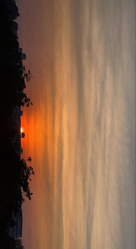 #sunset #snapchat Sunset Snapchat Story, Sunset Snapchat, Snapchat Photos, Snapchat Profile, Snapchat Story, Pink Sunset, Snapchat Stories, Cute Wallpaper Backgrounds, Cover Photo